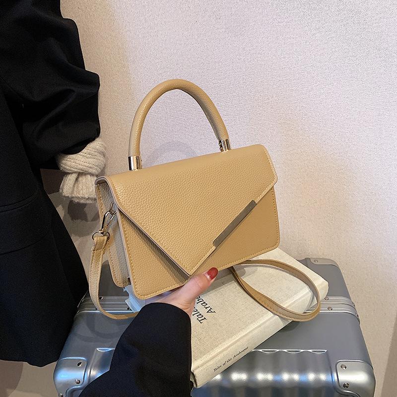Solid color new autumn and winter retro simple fashion casual contrasting color single shoulder oblique span small square bag