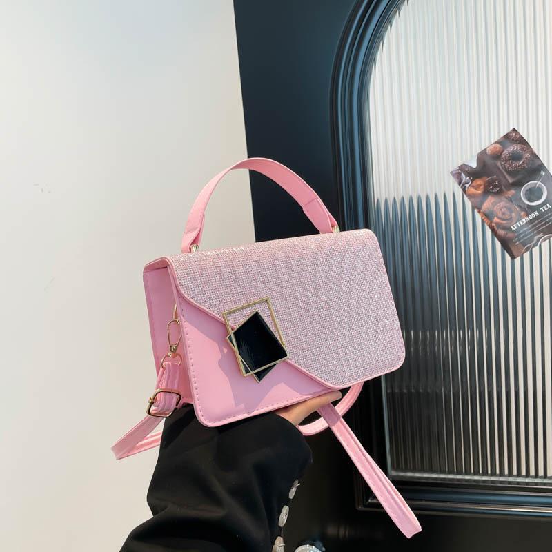 

Fashion shoulder messenger bag, beautiful texture, textured bag 2025 new trendy women s bag, handbag, small square bag розовый