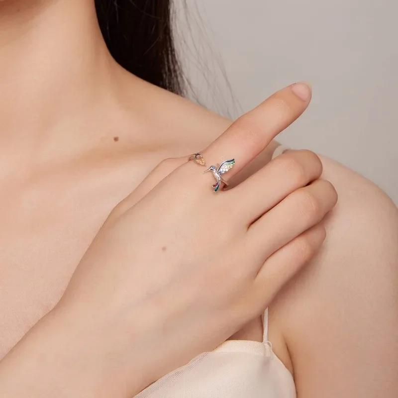 New Elegant Silver Color Hummingbird Opening Ring Colorful Zircon Adjustable Rings for Women Wedding Party Jewelry Birthday Gift