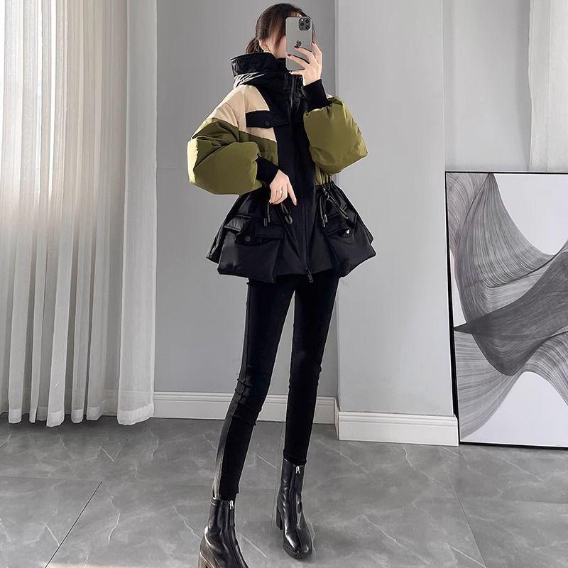 

Женский пуховик 2025 года с цветными блоками: Короткое, приталенное пальто на пуху белого гуся для зимы 2XL for 145-160 lbs