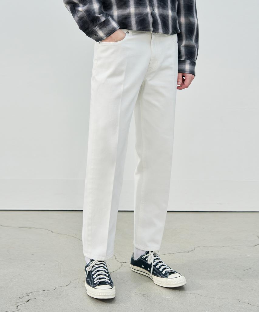 DRAW FIT Usual Tapered Denim Pants [White]
