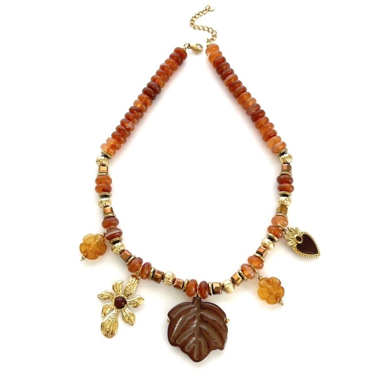 

User Friendly Resin Leaf Pendant Necklace Lightweight Stainless Steel Neck Chain For Women Fashion Jewelry Gift 1