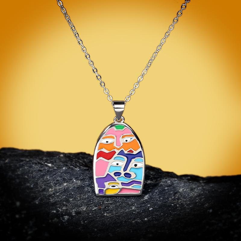 

Resin heart shaped pendant light necklace colored enamel temperament noble jewelry