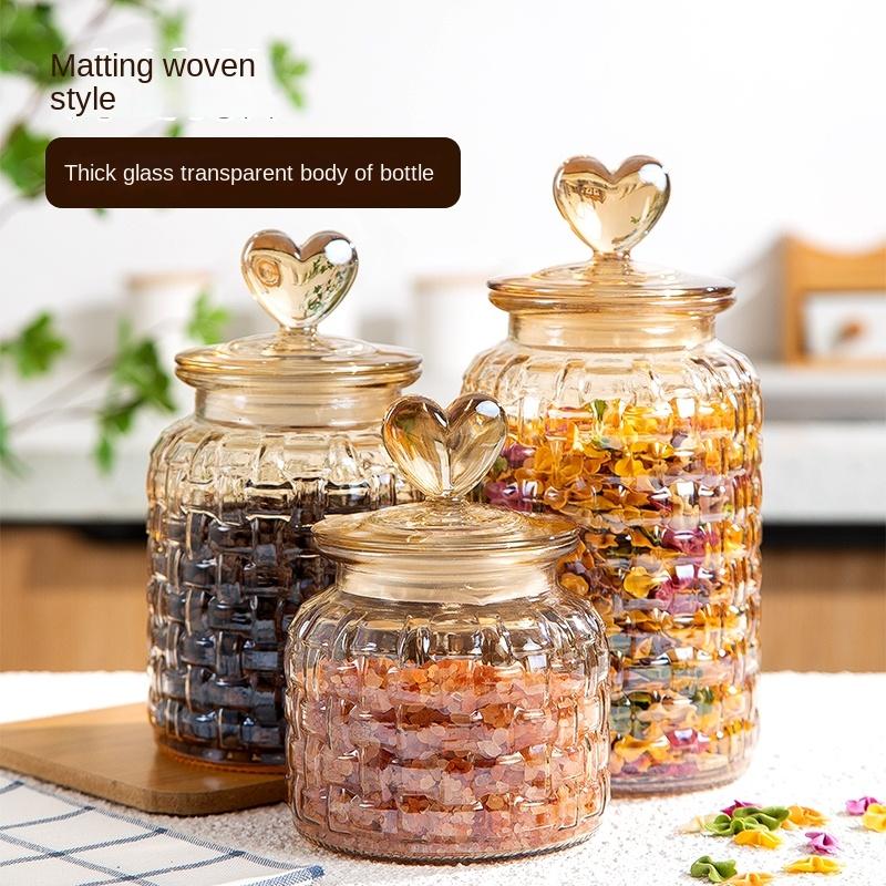 European Style Amber Love Glass Jar Moisture-proof Sealed Food Tea Can Nut Candy Jar Kitchen Storage Container Home Decoration