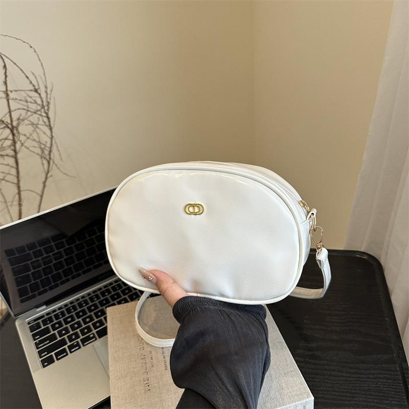 

Fashion new women s small bag simple and versatile urban style leather texture crossbody shoulder bag білий