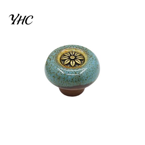 Cabinet Knobs Vintage Flower Carving Anti-rust Home Smooth Drawer Pulls Improvement Leopard Round Handle for Wardrobe