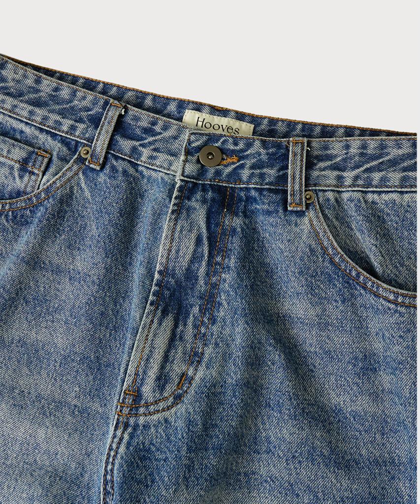 HOOVES Stacking Wide Denim Pants [Light Blue]