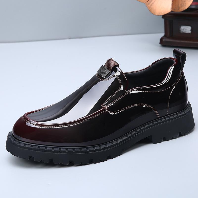 Autumn new men's shoes leather non-slip comfortable breathable foot cover dress leather shoes business one pedal casual shoes
