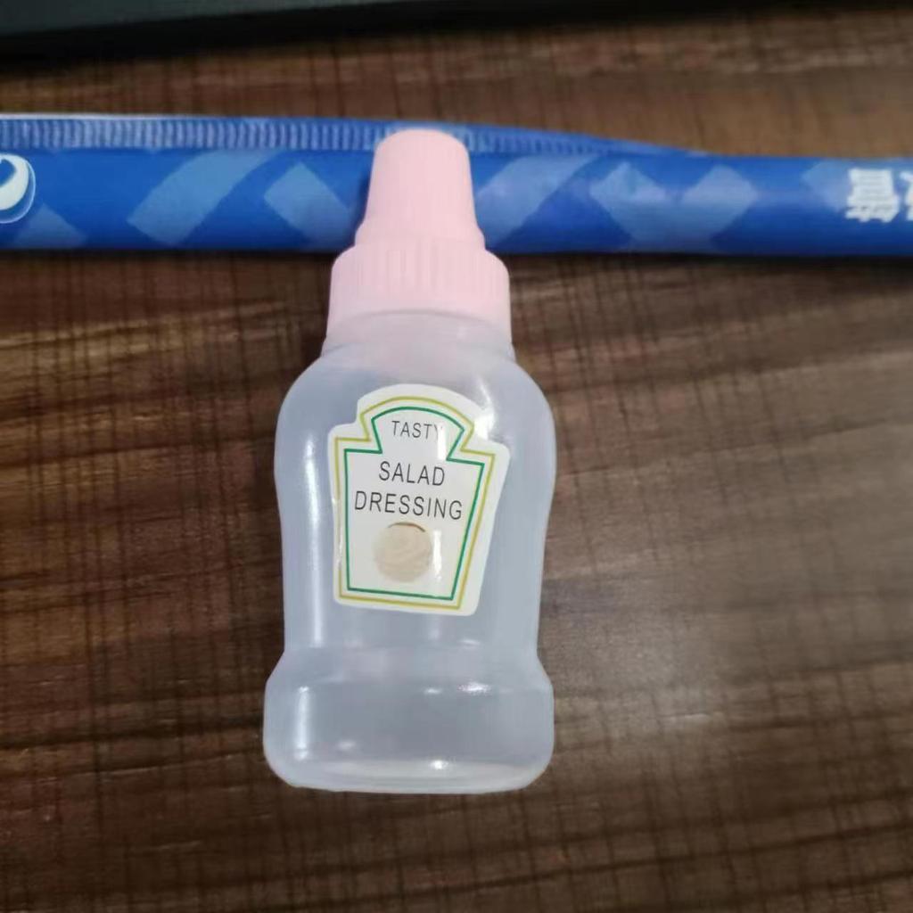 Portable Mini Squeeze Bottle for Tomato Salad Dressing and Honey Dispenser