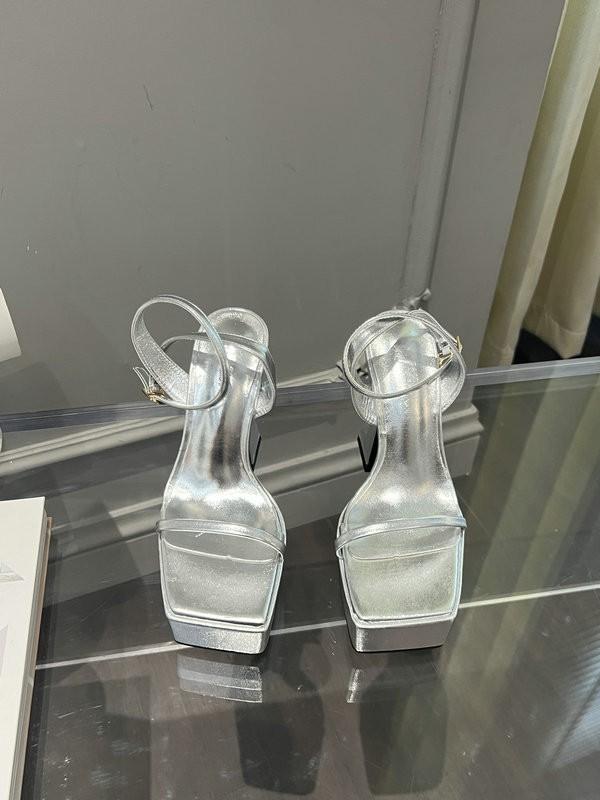 Wind Word with Thick Sole Women's Thick Heel Hate Sky High Waterproof Table Small Man Height Increase Super High Heels Sandals