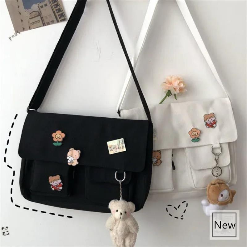 Japanese Harajuku Cute Retro Girl Shoulder Bag Chic Badge Canvas Crossbody School Bags Student Solid Color Messenger Bag Satchel