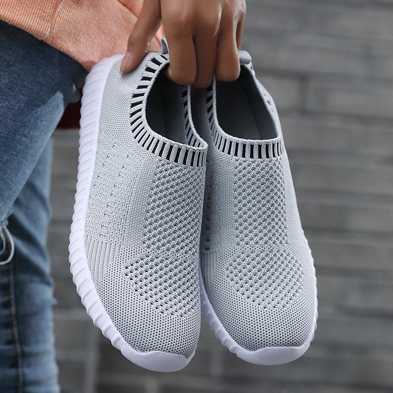 

2025 Spring Women s Plus Size Knit Mesh Flat Casual Sports Shoes 40
