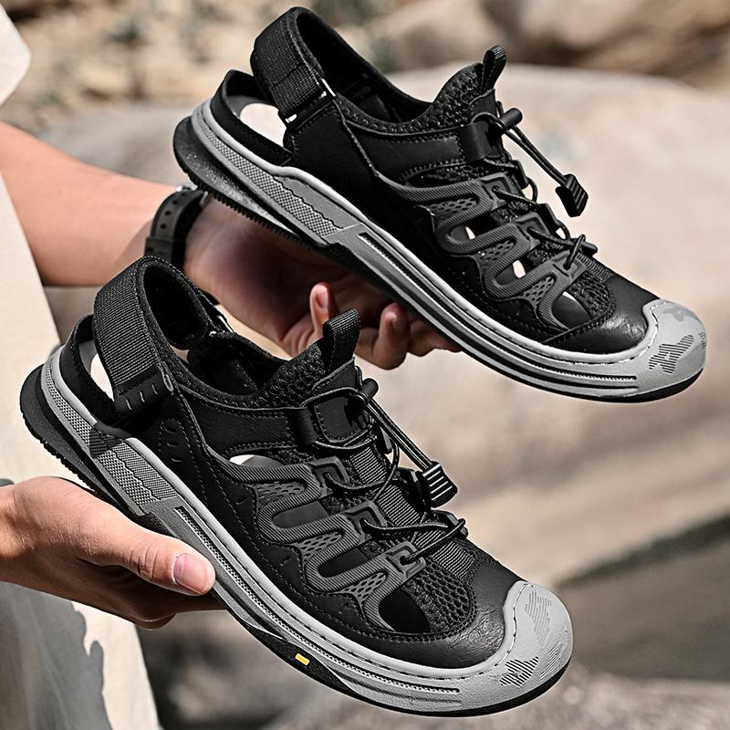 Fashion High-quality Men Young Ventilation Soft Sole Seaside Sandals Summer Outdoor Lightweigh Non-slip Comfortable Grid Beach Sandals
