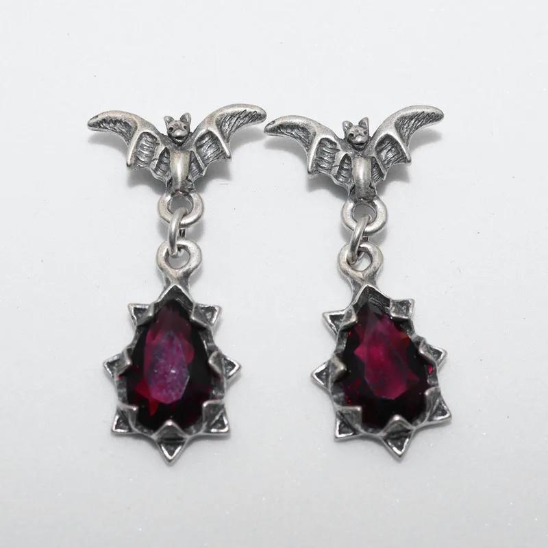 Fashion Personality Exquisite Luxury Red Crystal Stone Pendant Earrings Horror Ladies Gothic Vampire Bat Earrings Halloween Gift