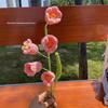 Buquê de Flores de Lã Tricotado à Mão: Ornamento de Rosa, Lírio, Girassol Presente