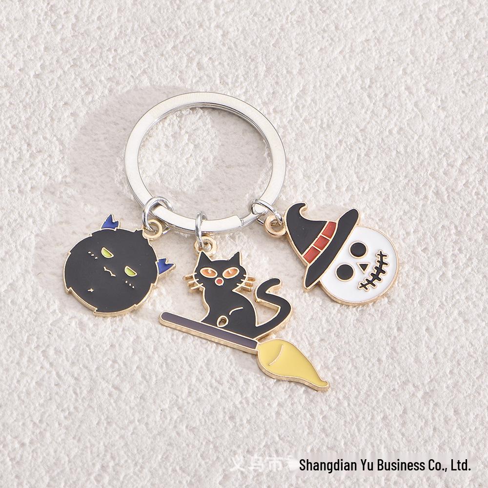 Cross-border Halloween Ghost Keychain: Alloy Drop Oil Decoration Charm Pendant