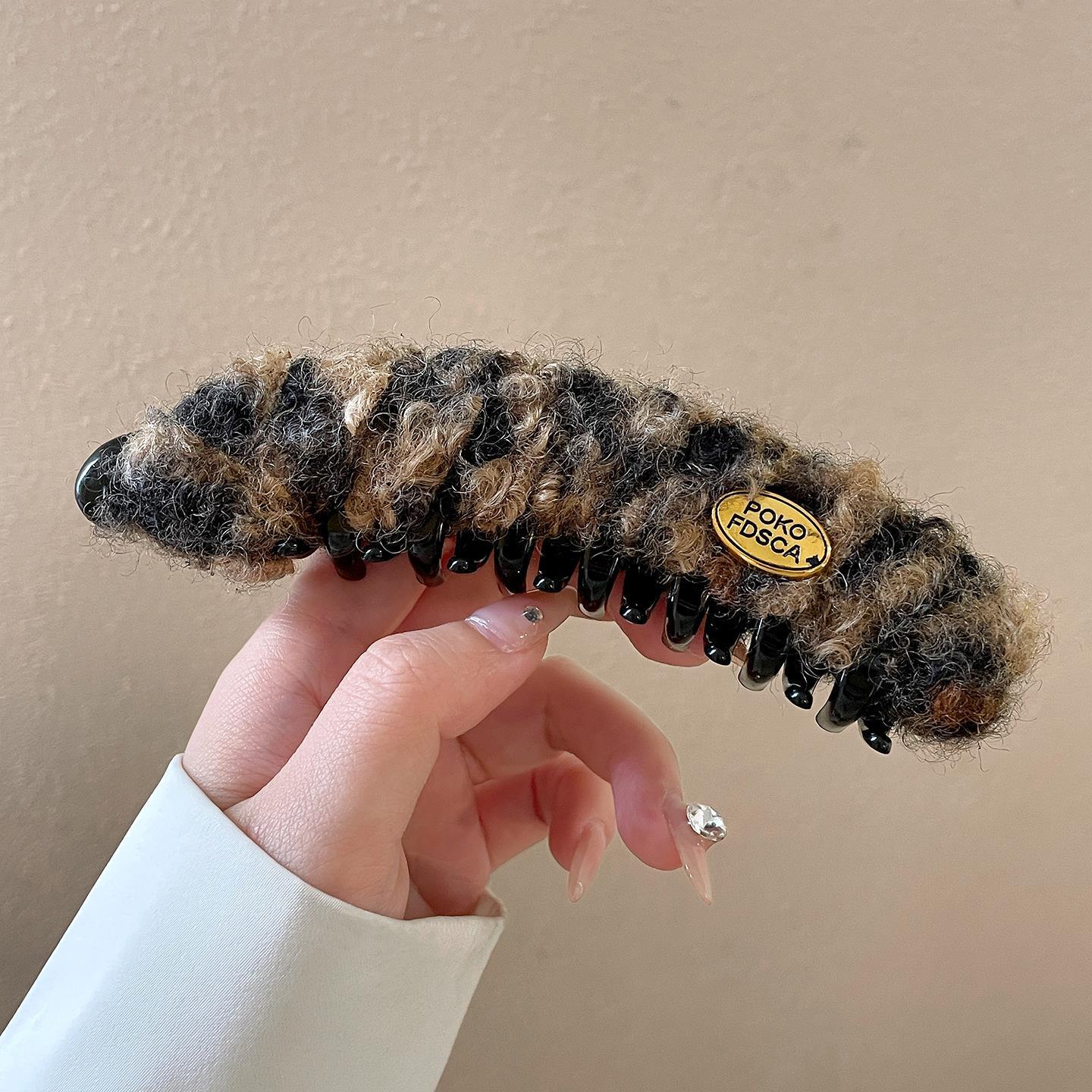 Melaleuca Leopard Print Twist Clip: Stylish Retro Versatile Hair Accessory