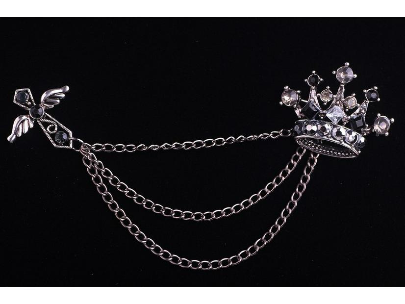 Z16 Men's British Crown Cross Brooch with Tassel