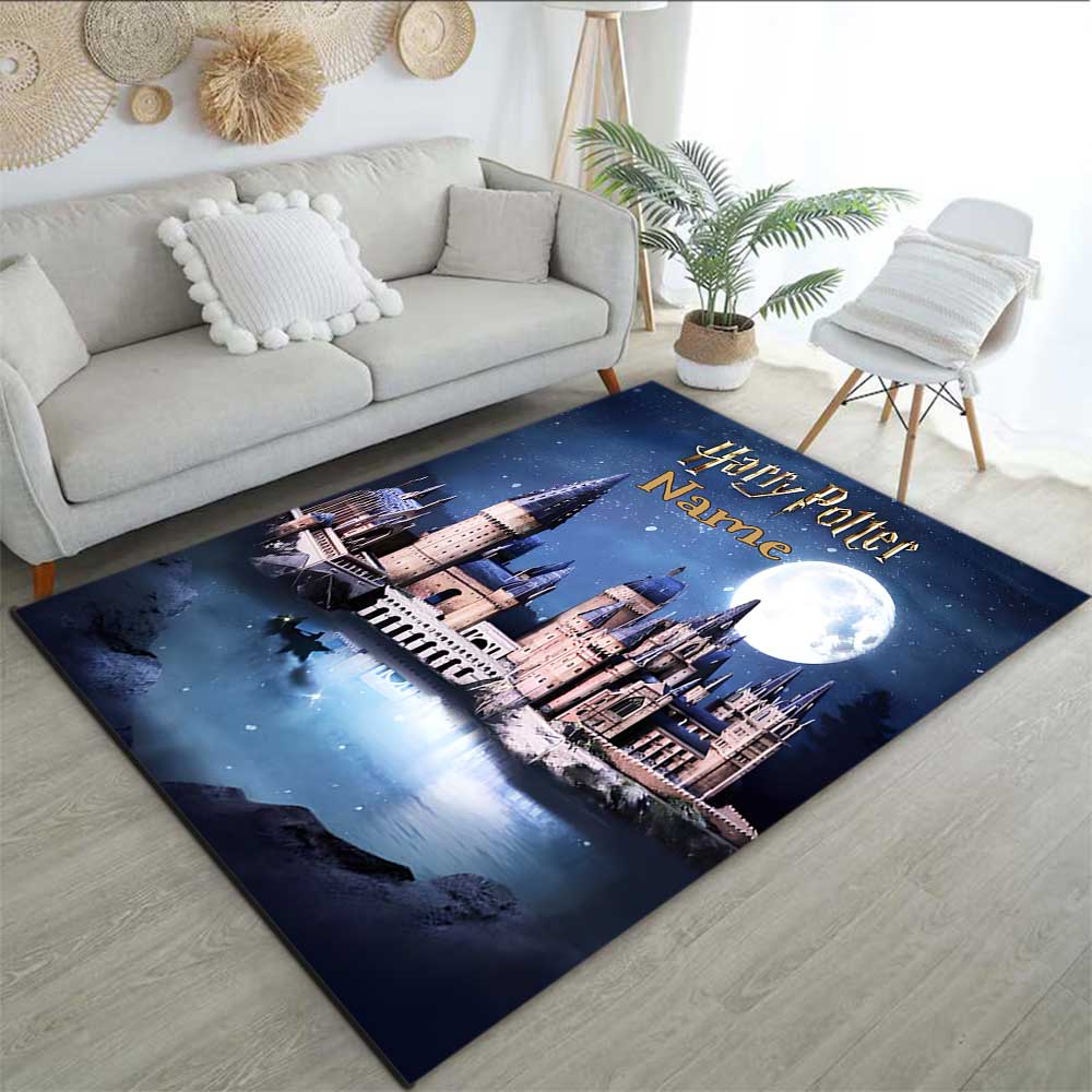Warner Bros. Funktioniert (56) Personalisieren Sie Ihren Namens-Teppich, Ihr Bürostuhl-Kissen, Ihr Geschenk für Schlafzimmer und Wohnzimmer zu Hause.