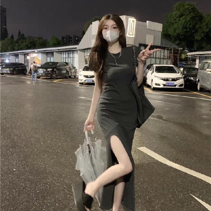 Large size casual short-sleeved T-shirt dress for women's spring waist and thin straight skirt, pear-shaped figure split-ended long skirt