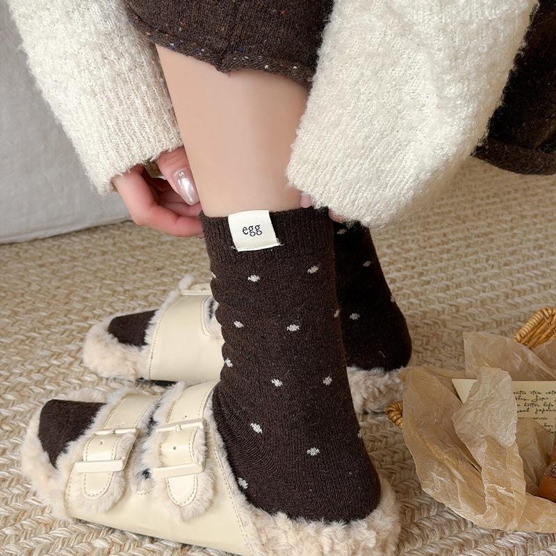 Korean Egg Cloth Label Polka Dot Wool Socks Medium Tube Socks Thickened Warm Coffee Color Winter Thick Socks Stockings Tide