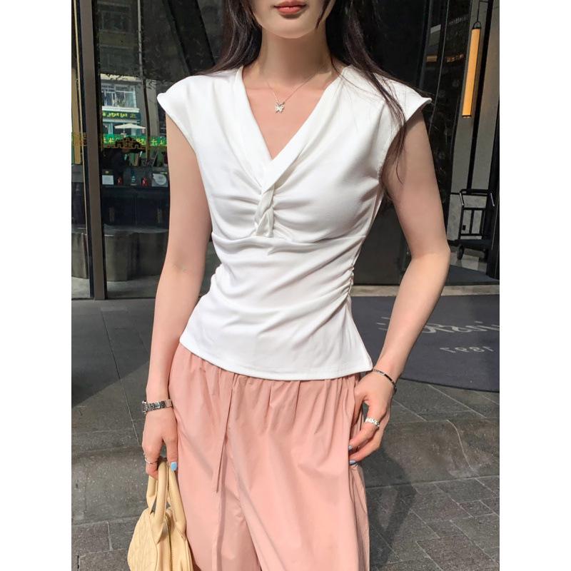 

Pure Desire Twisted V-Neck Sleeveless Women s Summer Vest - Unique, Stylish, Beautiful M серый