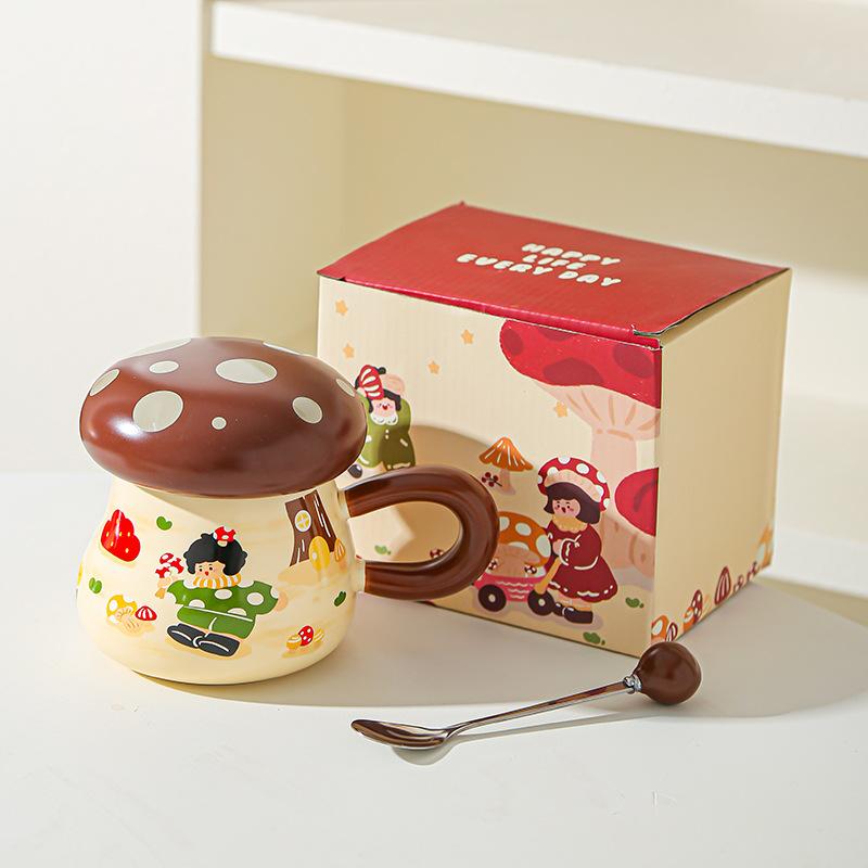 Hrnček Houbičková dívka Vysoce hodnotný suvenýrový dárek Roztomilý kreslený keramický hrnek s víčkem Velkokapacitní hrnek na pití