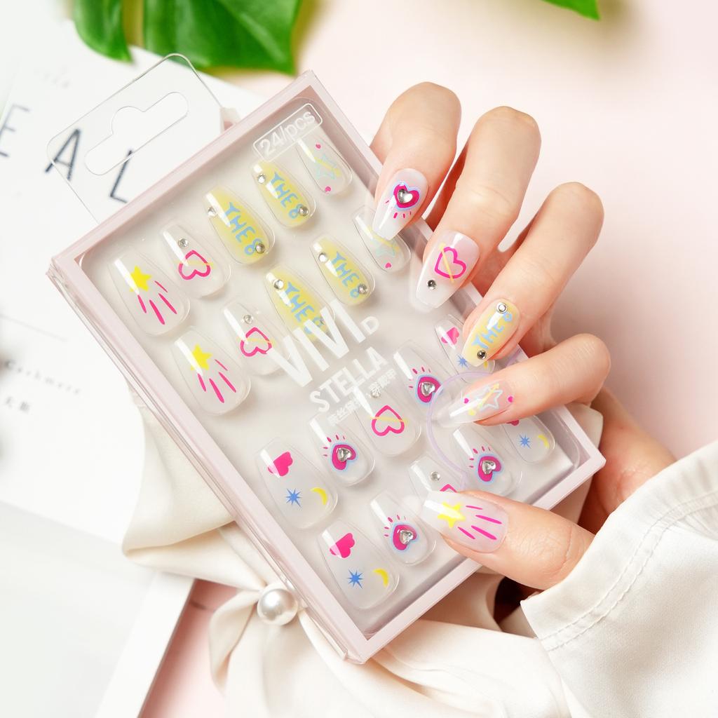 24 Finished Nail Pieces Wear Nail Pieces High-end Summer Fake Nails French Smudge Short Ladder Short Square