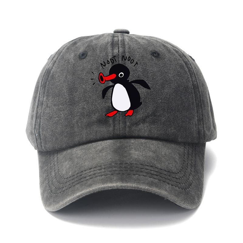 Cartoon Penguin Print Baseball Cap Washed Cotton Curved Brim Peaked Cap for Men and Women Outdoor Street Sun Protection Hat