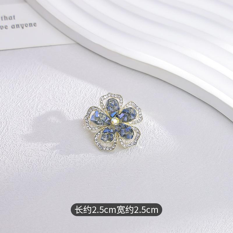 

Zircon flower high-end brooch women s high-end brooch design sense niche pin women s luxury temperament exquisite accessories