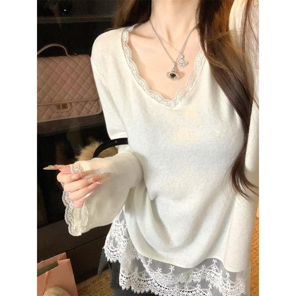 Women's 270g Thermal Fleece V-Neck Top with Lace Trim, Loose-Fit for Layering in Autumn/Winter