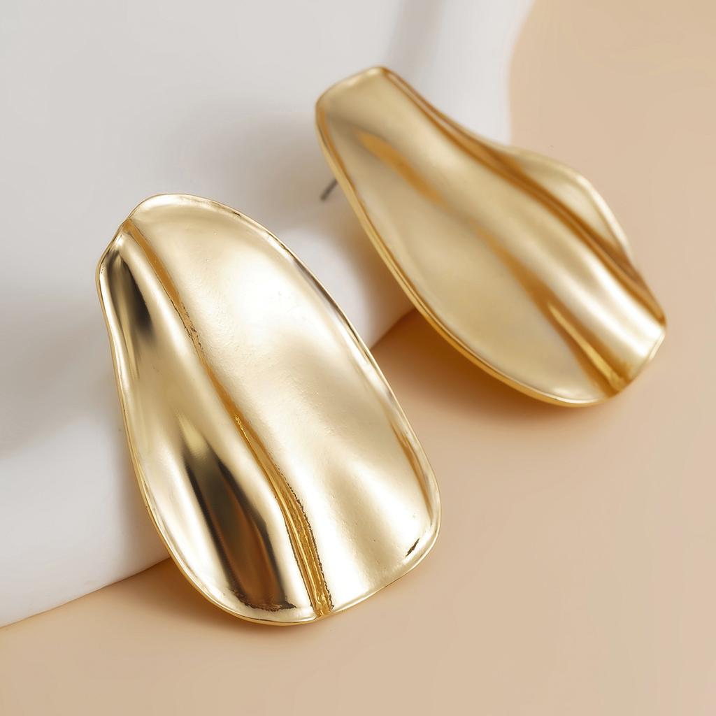 Exaggerated Pleated Metal Wind Geometric Earrings Fashion Simple Sun Flower Irregular Stud Earrings Women