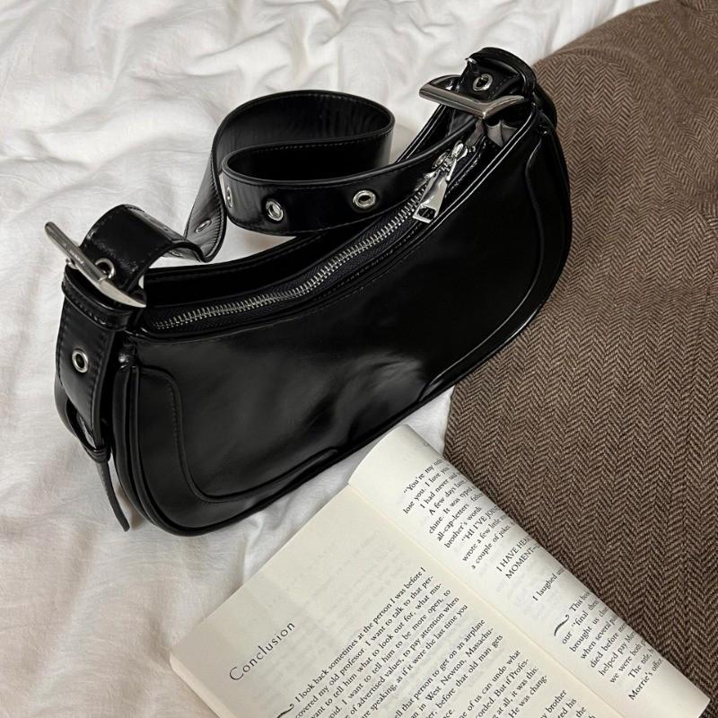 IELGY Korean Style Niche Design Retro Oil Leather Underarm Bag Fashionable All-Match One-Shoulder Messenger Bag