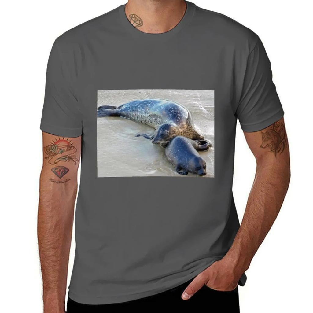 Snuggling seals T-Shirt animal prinfor boys sublime black t-shirts for