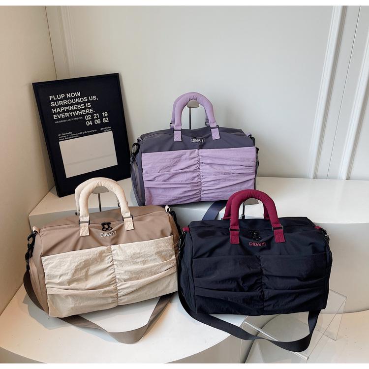 Modische Grenzüberschreitende Fitness-Tasche für Damen: Leichte Sport-Reisetasche mit Nass-/Trockentrennung.