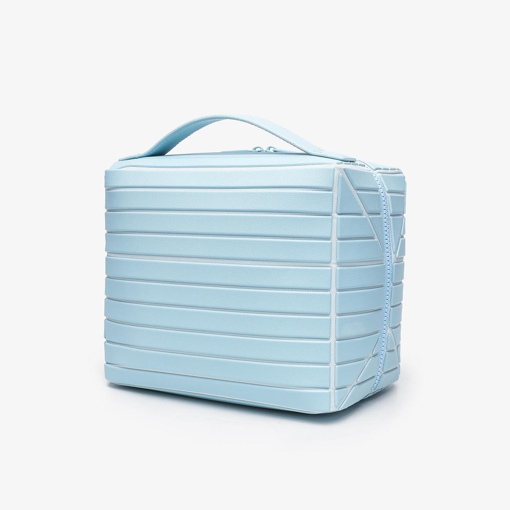 Pvc Travel Makeup Bag With Striped Design And Foldable Function For Daily Use