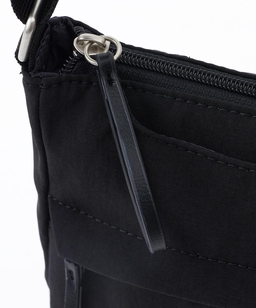 Naturally Easy Shoulder Bag, Water-Repellent
