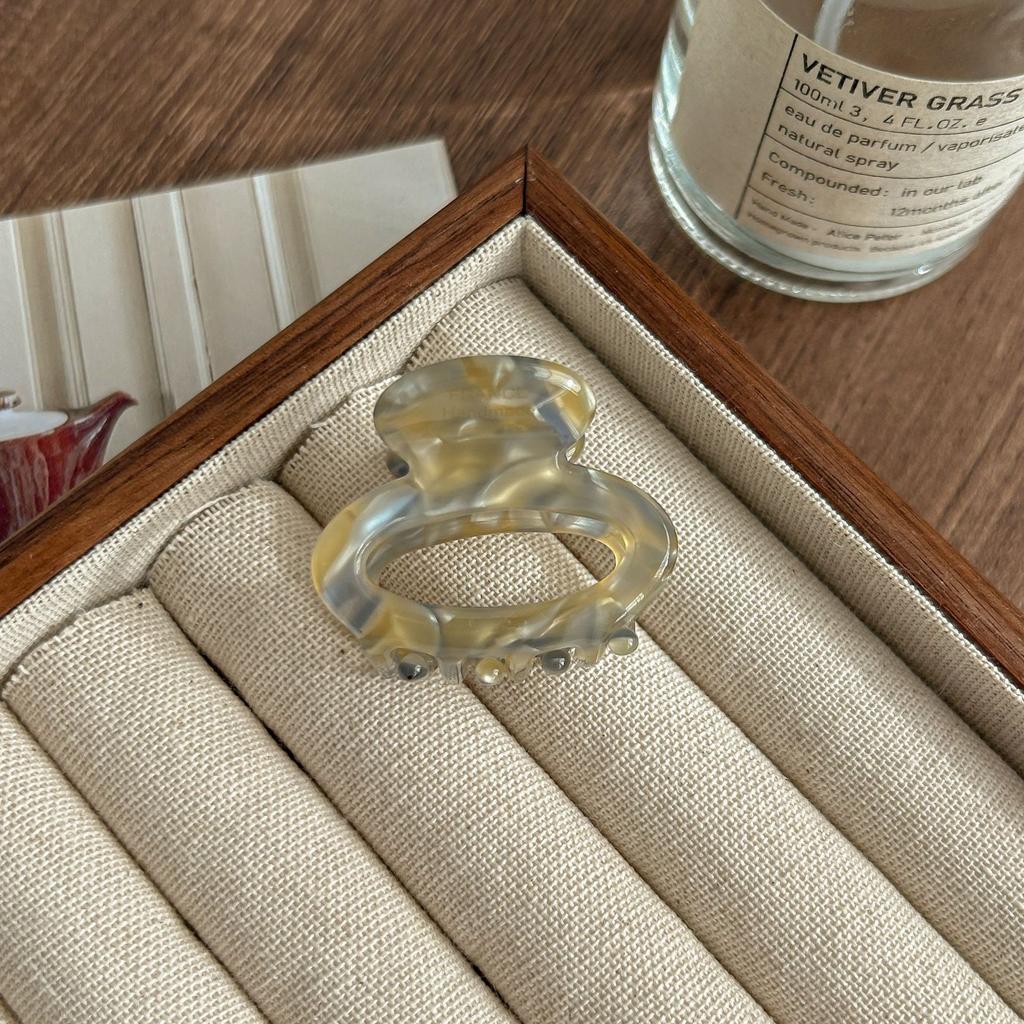 Leopard Print French DesignHair Claw Clips for Women Girls,Non-Slip Hair Jaw Clips,Hair Accessories for Thick Hair