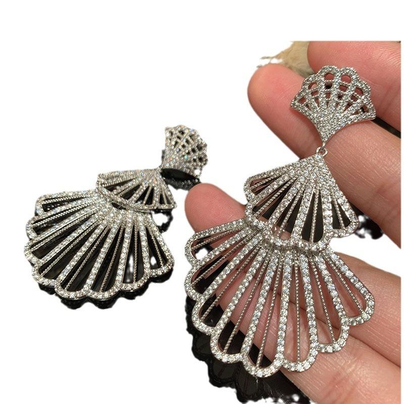 Fan Skirt Earrings Exaggerated Hollow Thin Round Face Temperament Elegant Atmosphere Fairy Earrings