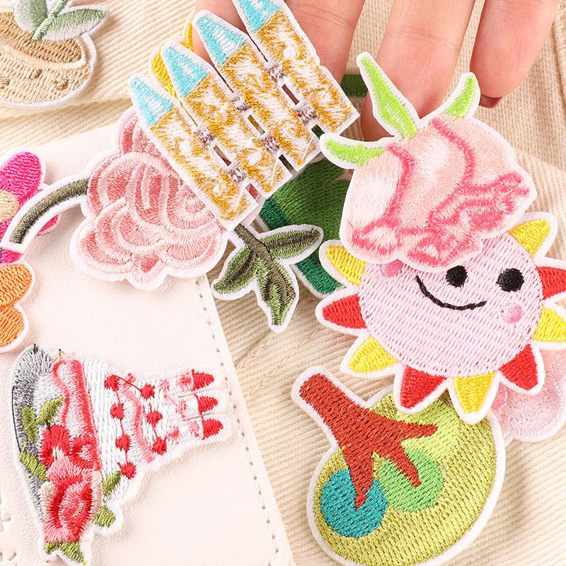 Cartoon patch stickers flower shoes and hats children's clothing accessories handmade DIY jewelry accessories embroidery cloth stickers