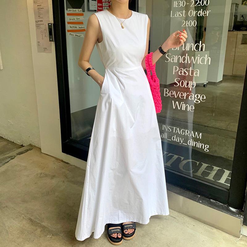 

2026 Summer Korean Chic Solid Backless Long Dress One Size білий