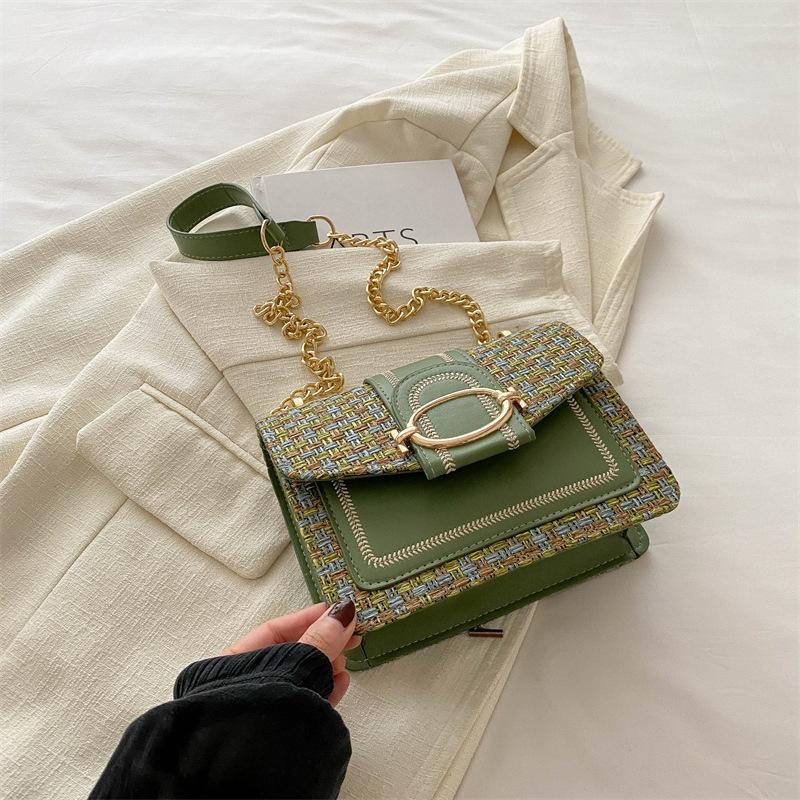 

Летняя легкая роскошная новая стильная модная маленькая ароматная сумка с высоким темпераментом на цепочке через плечо модная маленькая квадратная сумка