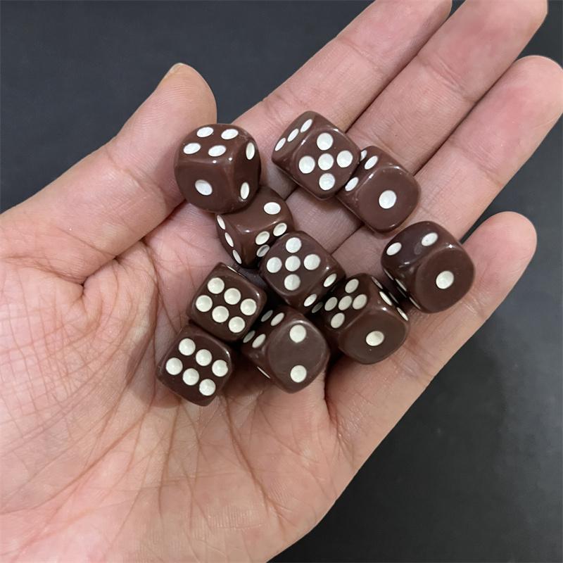 Mini Set de Dés Transparent Clair 12 mm - 16 Couleurs Petite Taille Pour Jeux de Société et JDR
