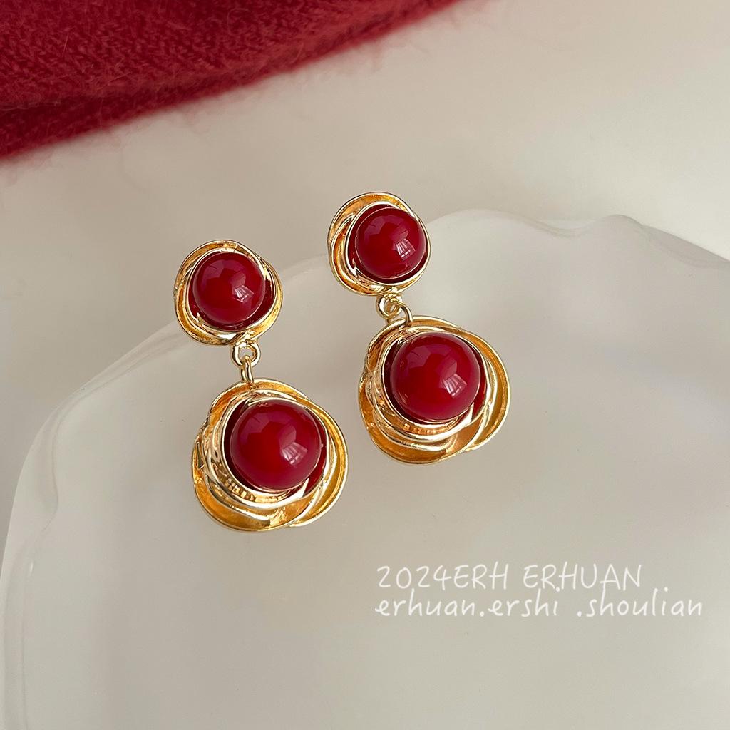 Средневековые бордовые серьги в стиле легкой роскоши, атмосферные, литературные, ручной работы, ангольский красный жемчуг, длинные серьги с бахромой