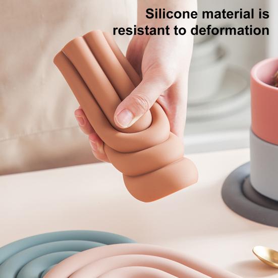 Rainbow Silicone Pot Mat Heat Resistant Trivet for Hot Dishes Non-Slip Table Placemat for Kitchen Home Bar Outdoor Use