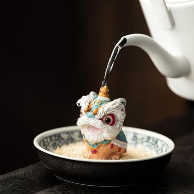 Lion Tea Pet Color-Changing Ornament for Tea Table Decoration Traditional Auspicious Lion Design National Trend Culture Tea