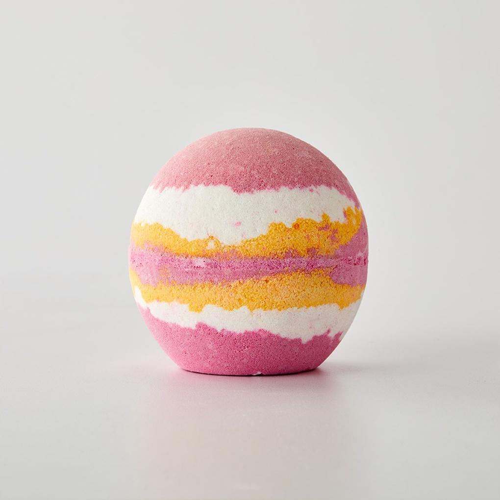 Day Spa Cosmic Bath Bomb_La Vie En Rose_AR0722039
