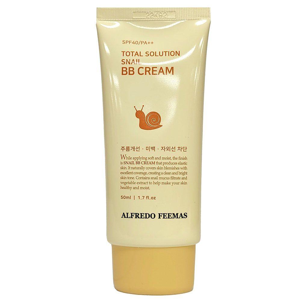 

Healthy LFUYHUAR Snail BB Cream 50ml for clear and bright skin tone