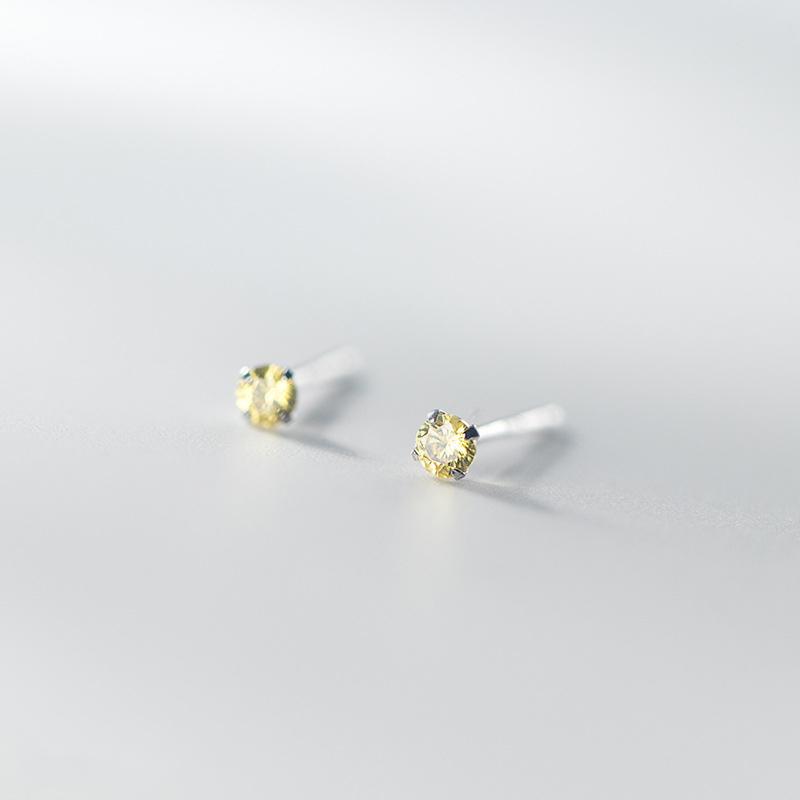 Tiny Round Crystal Stud Earrings Claw Design 925 Silver Piercing Jewelry for Women Simple CZ Zircon Earring Female Gift