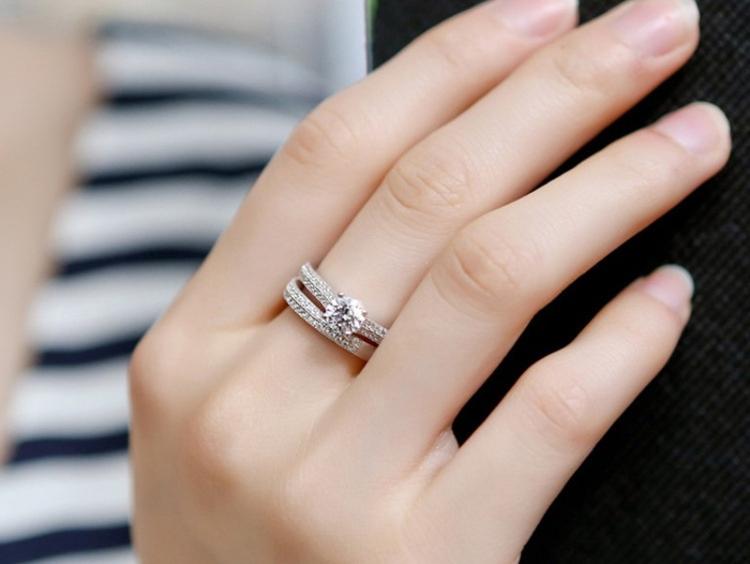 Silver Double Zircon Wedding Rings Set